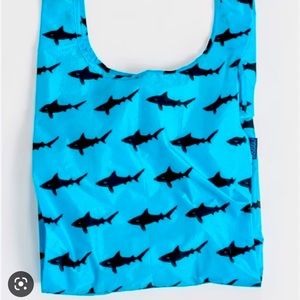 ISO Shark print